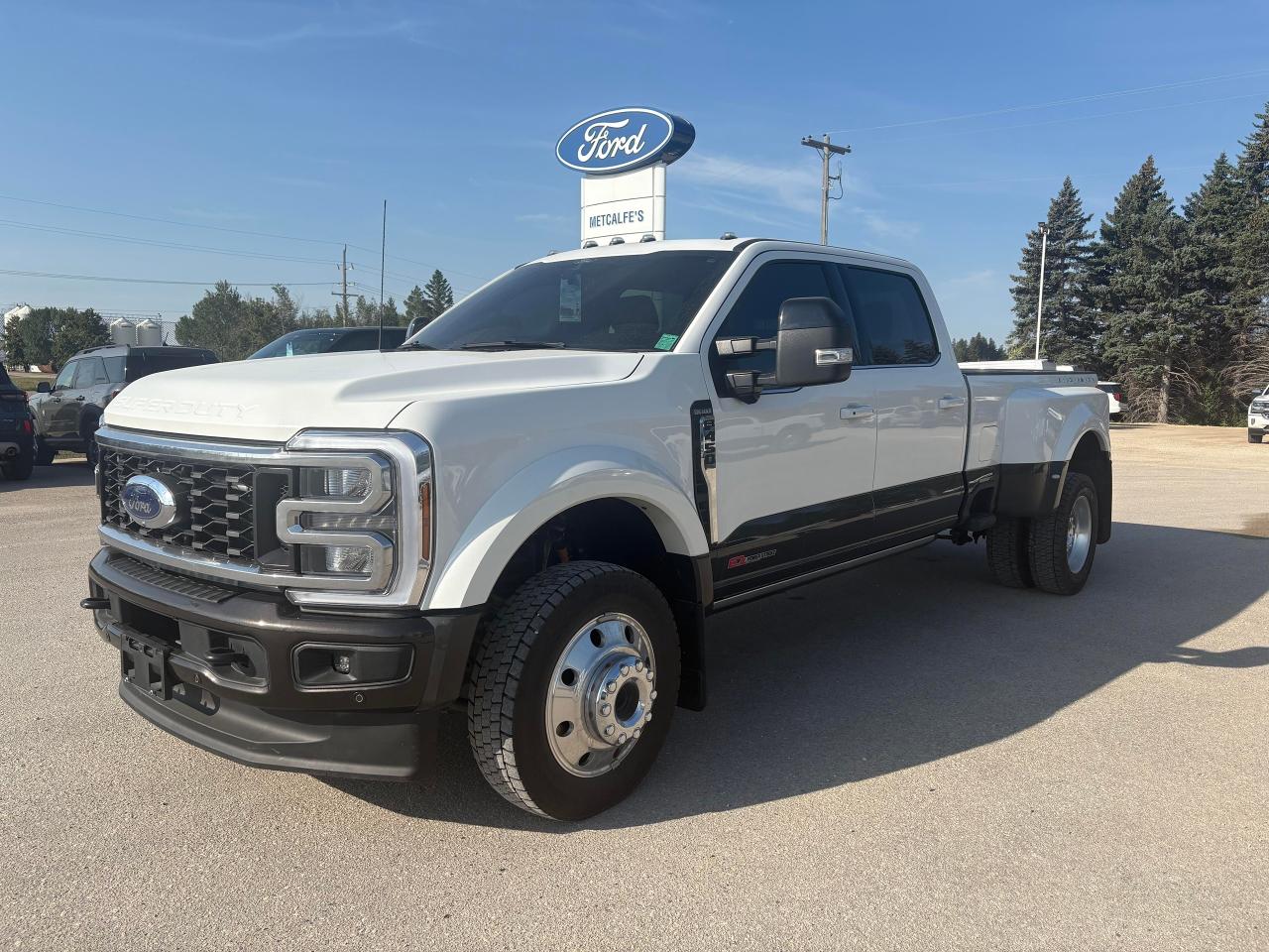 2025 Ford F-450 Super Duty DRW KING RANCH 4WD CREW CAB 8' BOX Photo5