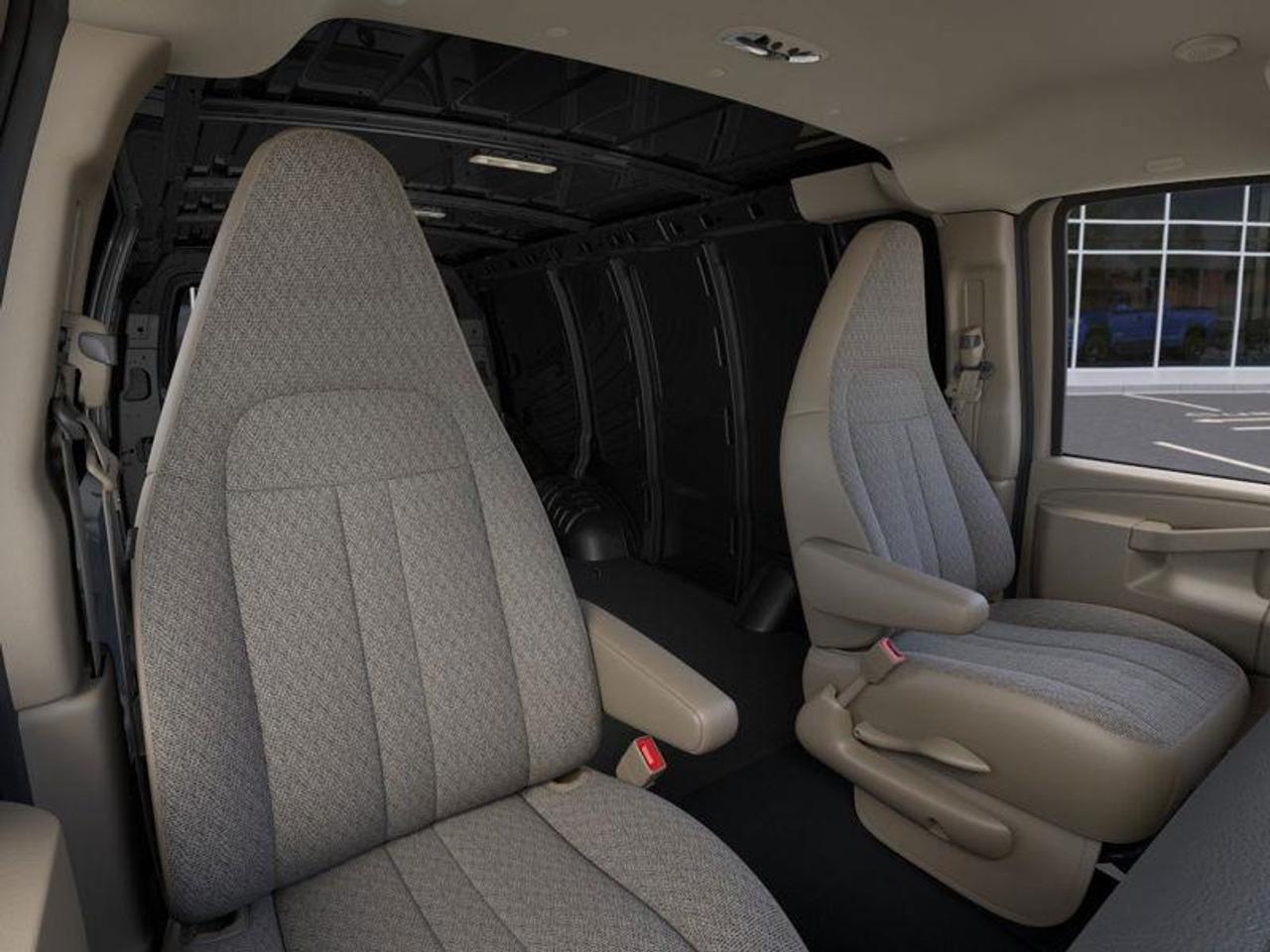 2025 Chevrolet Express 2500 Work Van Photo