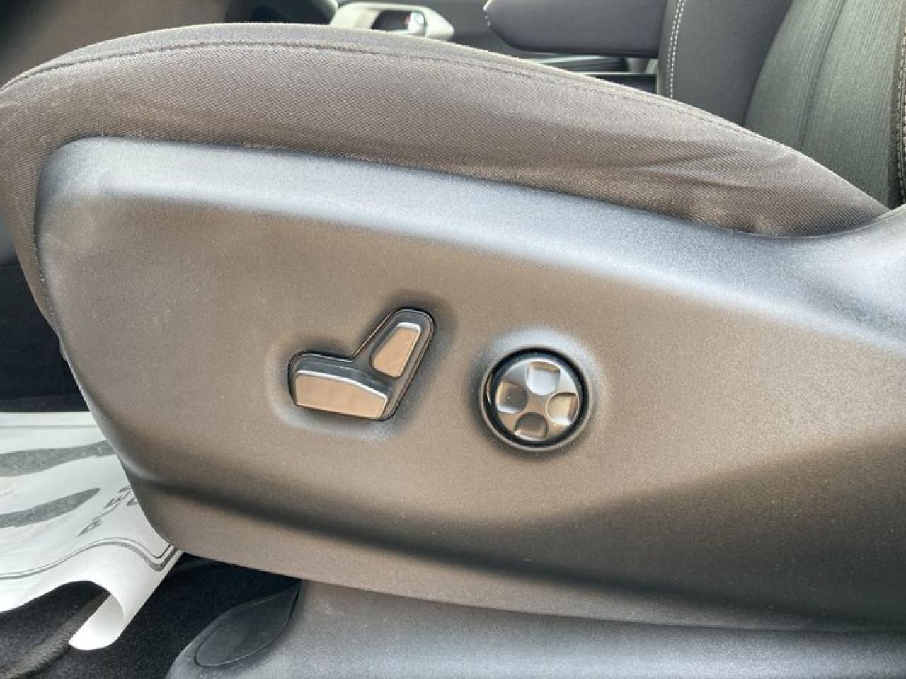12822583