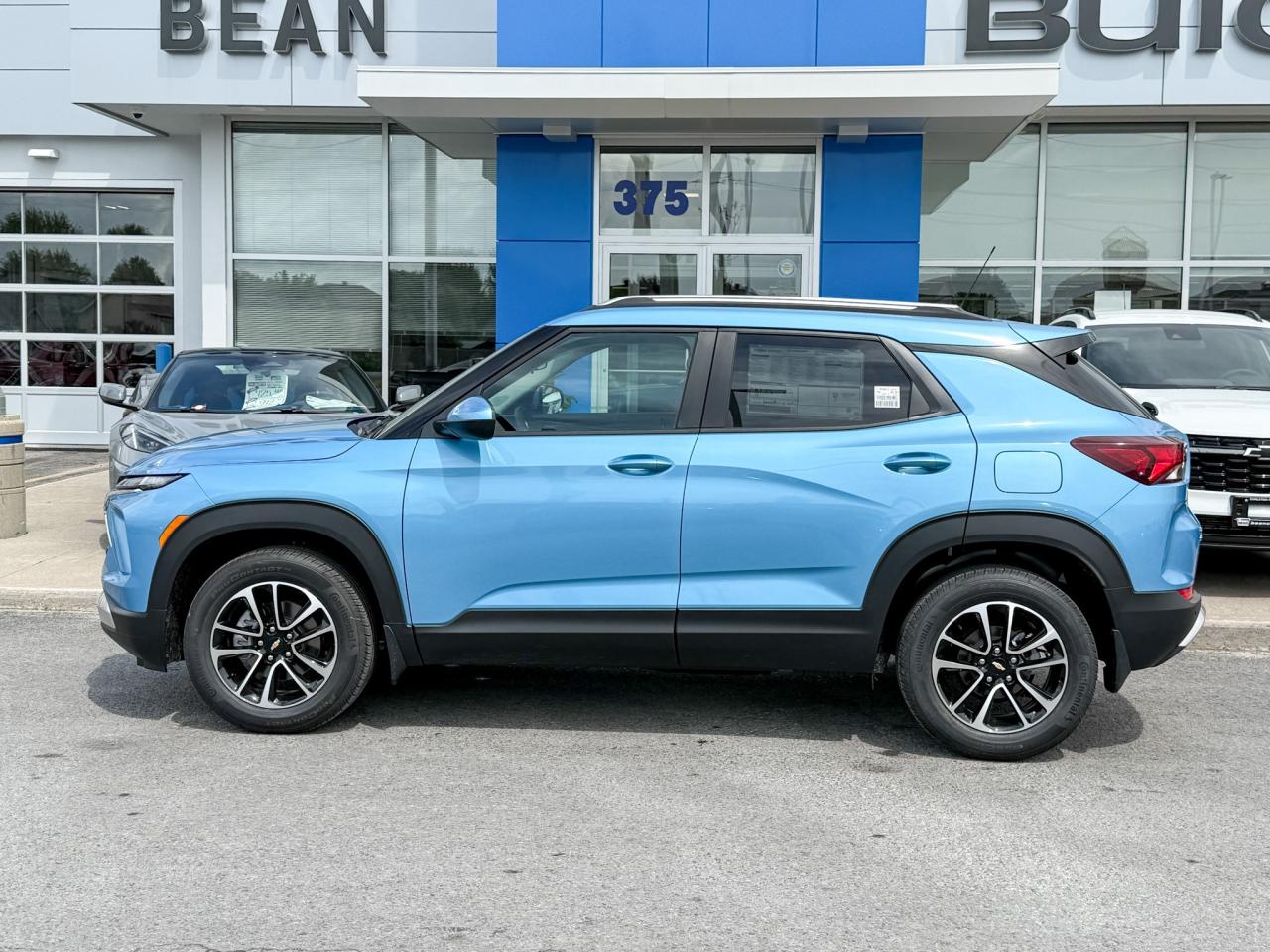 2026 Chevrolet TrailBlazer 1.3L TURBO ENGINE WITH REMOTE START/ENTRY, HEATED FRONT SEATS, HEATED STEERING WHEEL, REAR VIEW CAMERA, APPLE CARPLAY AND ANDROID AUTO Photo