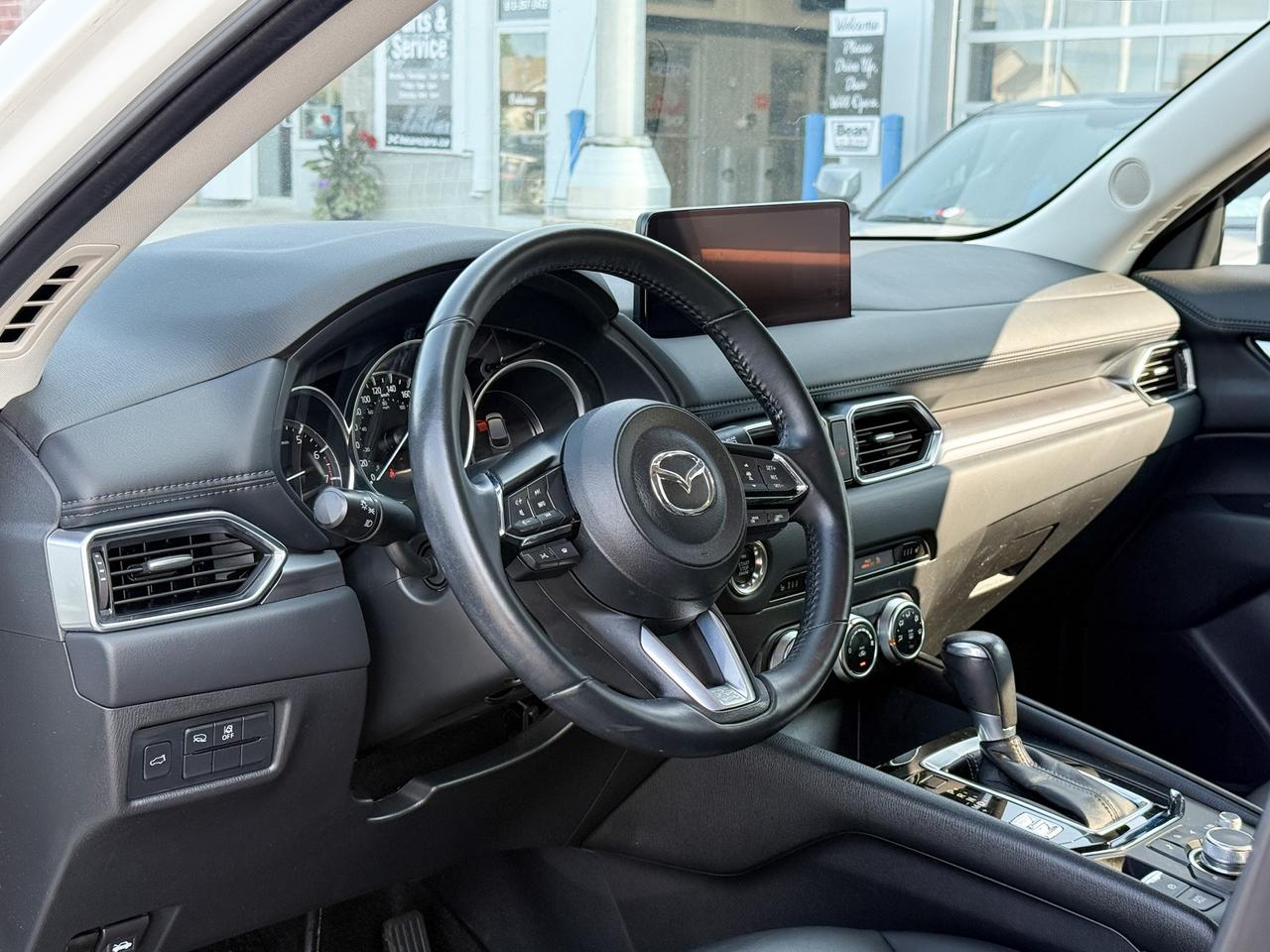2022 Mazda CX-5 ONE OWNER,CLEAN CARFAX, 2.5L 4CYL, GS AWD, HEATED FRONT SEATS, HEATED STEERING WHEEL, SAFETY PACKAGE, ALLOY WHEELS Photo