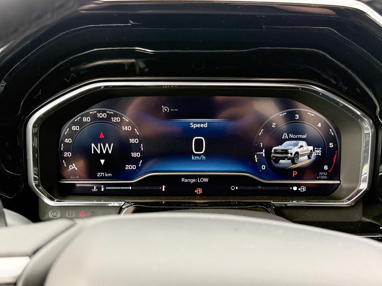 2025 Chevrolet Silverado 1500 LT Trail Boss 3.0L DURAMAX WITH REMOTE START/ENTRY, SUNROOF, HEATED SEATS, HEATED STEERING WHEEL, HITCH GUIDANCE, HD REAR VISION CAMERA Photo