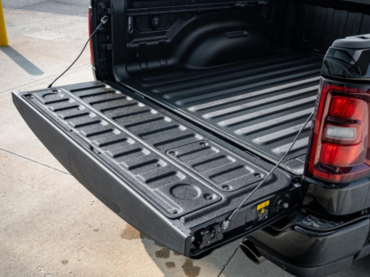 2025 RAM 1500 SPORT Photo