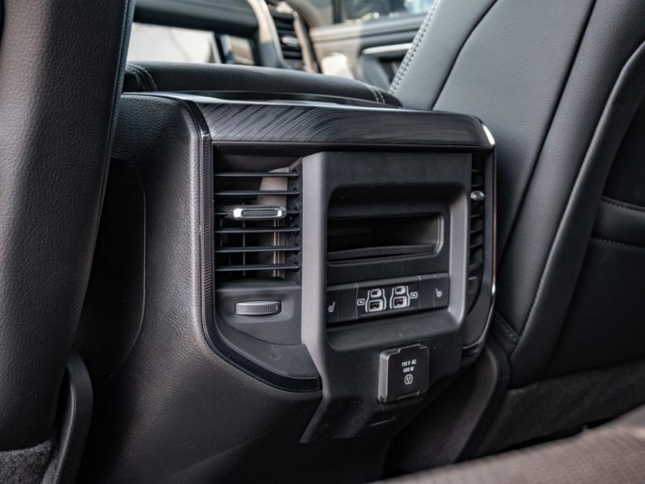 2025 RAM 1500 SPORT Photo