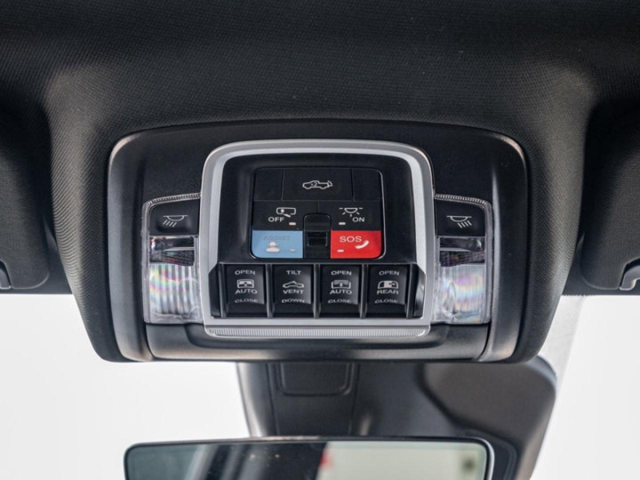 2025 RAM 1500 SPORT Photo