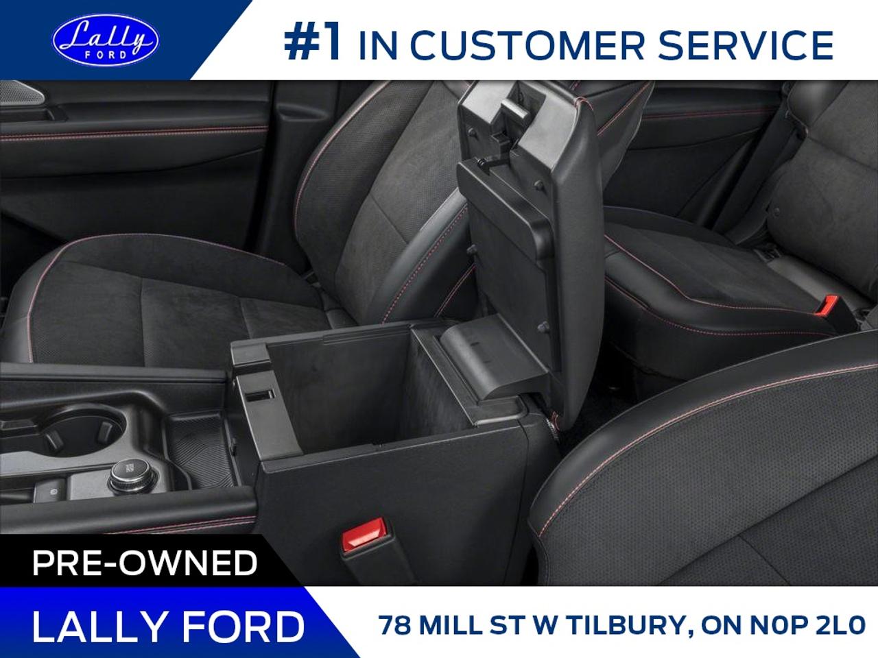 2025 Ford Explorer ST Photo