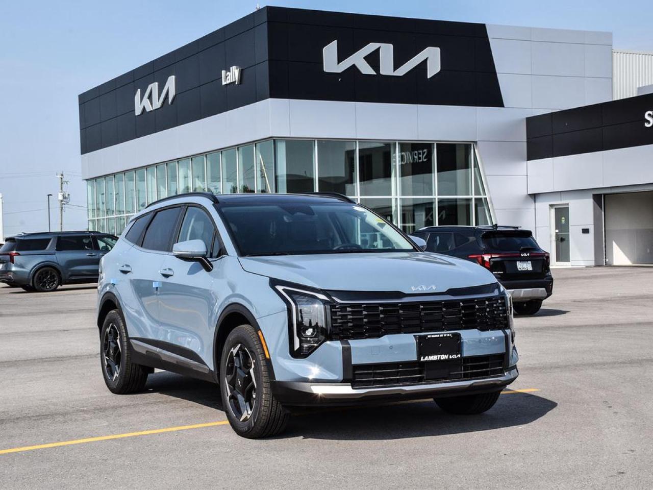 New 2026 Kia Sportage EX for sale in Chatham, ON
