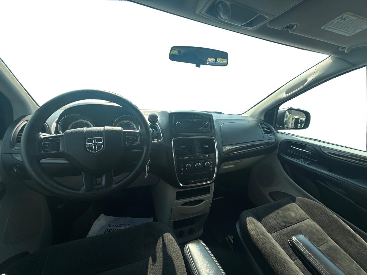 2016 Dodge Grand Caravan CANADA VALUE PACKAGE Photo