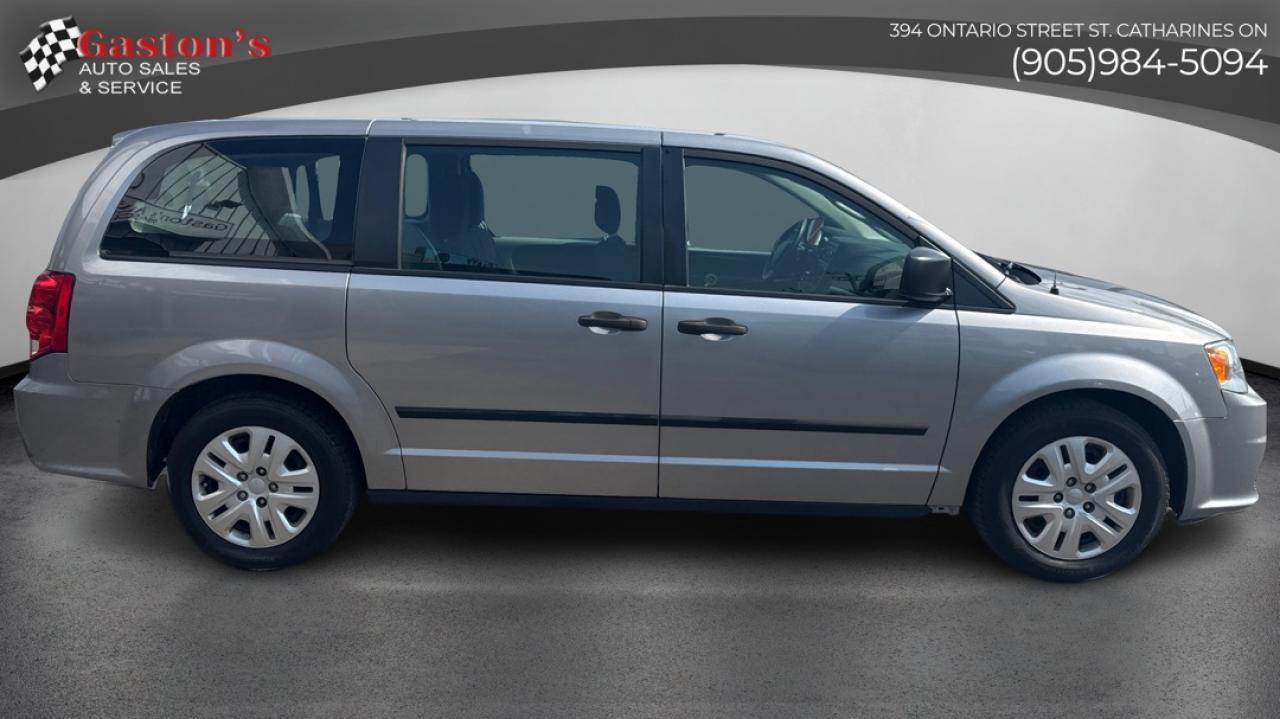 2016 Dodge Grand Caravan CANADA VALUE PACKAGE Photo