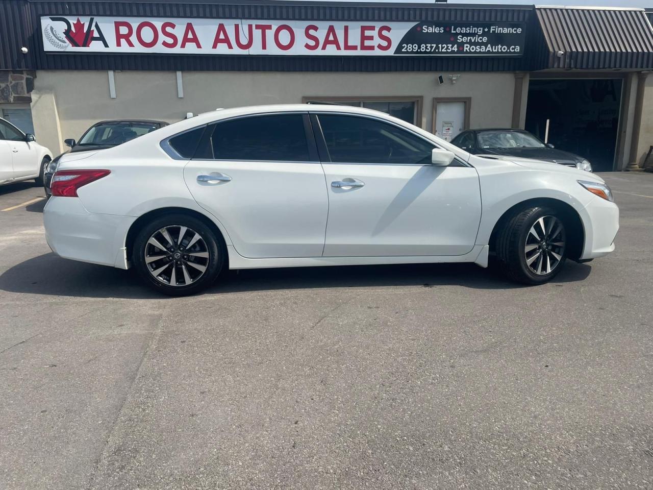 2016 Nissan Altima AUTO SUNROOF NO ACCIDENT SAFETY CERTIFED NEW TIRES - Photo #14