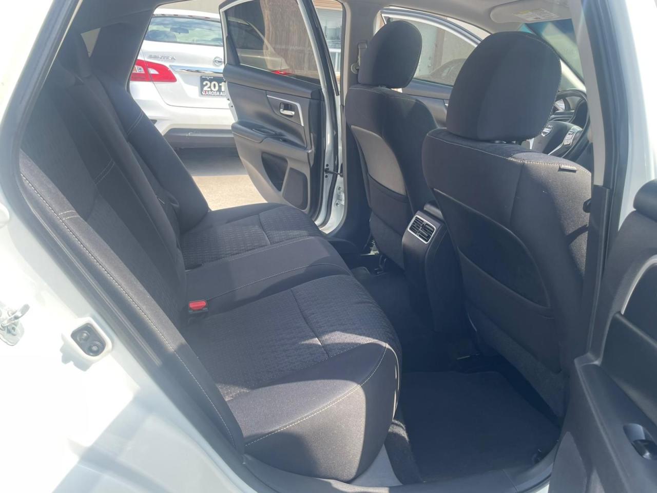 2016 Nissan Altima AUTO SUNROOF NO ACCIDENT SAFETY CERTIFED NEW TIRES - Photo #29