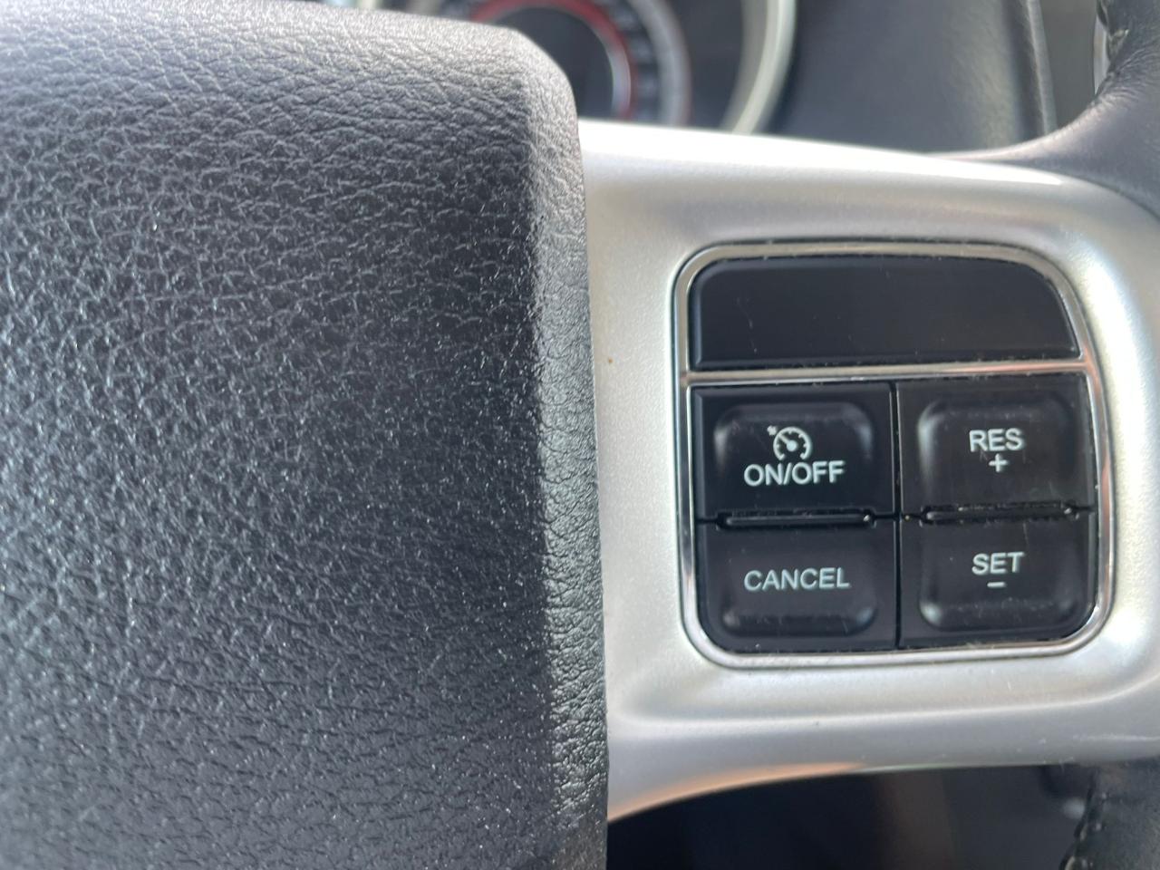 2015 Dodge Journey AUTO NO ACCIDENT BLUETOOTH CAMERA LOW KM ALLOY RIM - Photo #14
