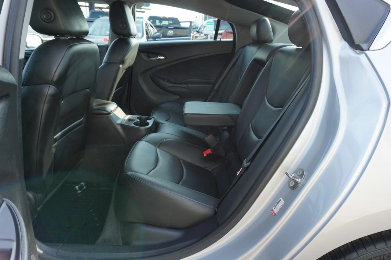 2018 Chevrolet Volt LT CERTIFIED *1 OWNER*ACCIDENT FREE* CAMERA BLUETOOTH LEATHER HEATED P.SENSORS B.SPOT CRUISE ALLOYS - Photo #16