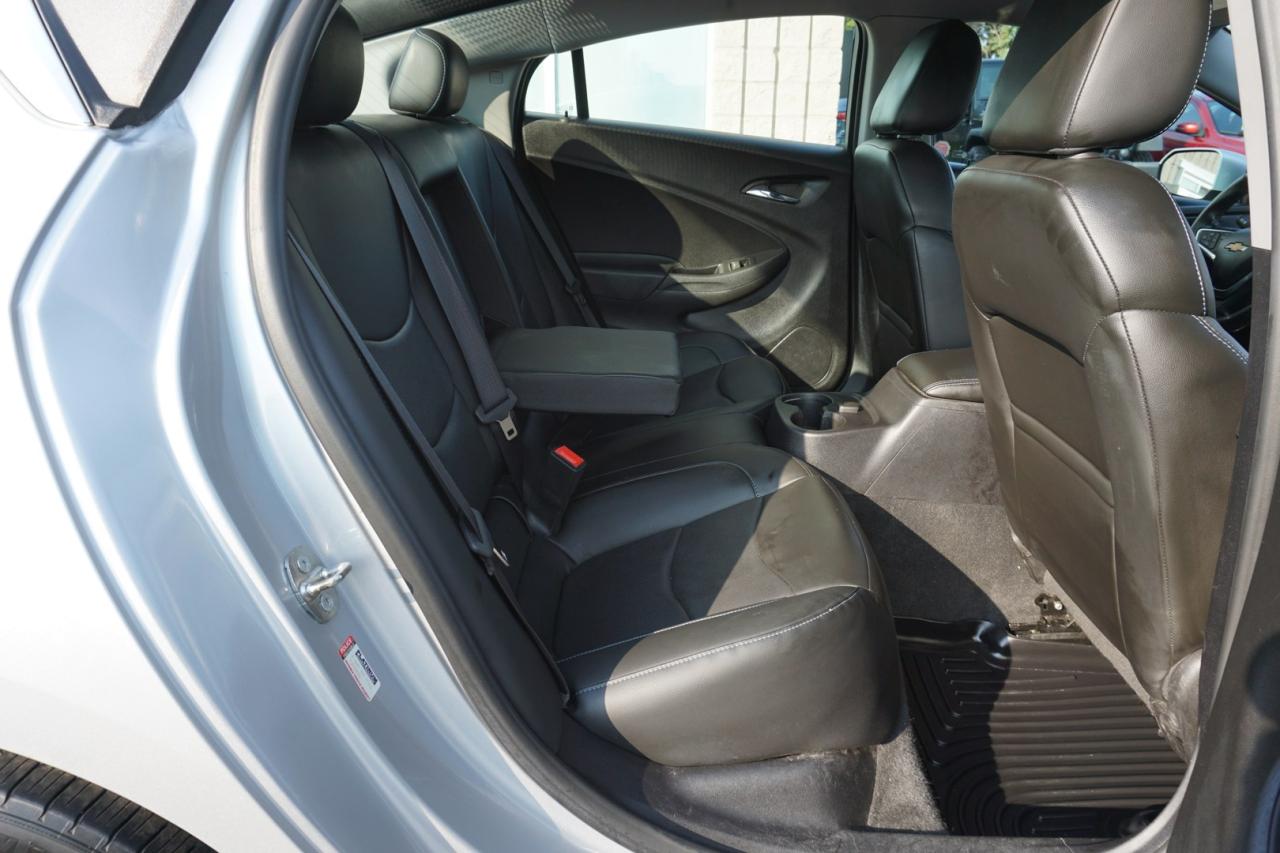 2018 Chevrolet Volt LT CERTIFIED *1 OWNER*ACCIDENT FREE* CAMERA BLUETOOTH LEATHER HEATED P.SENSORS B.SPOT CRUISE ALLOYS - Photo #17