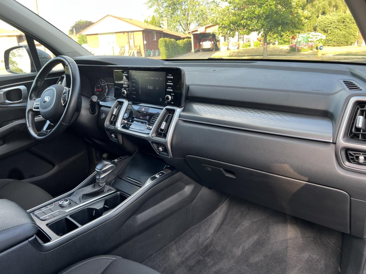 2021 Kia Sorento LX AWD - Photo #12