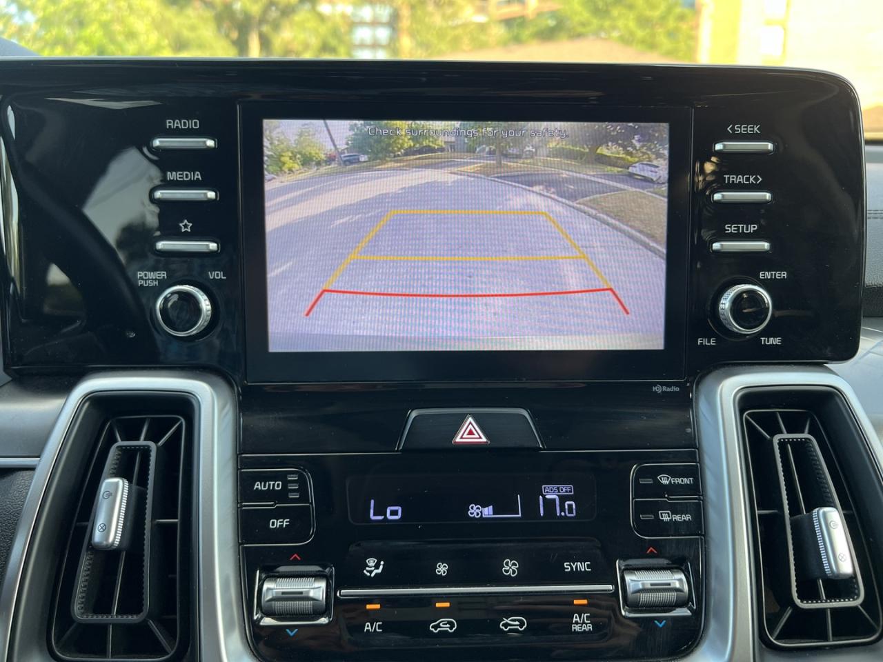 2021 Kia Sorento LX AWD - Photo #18