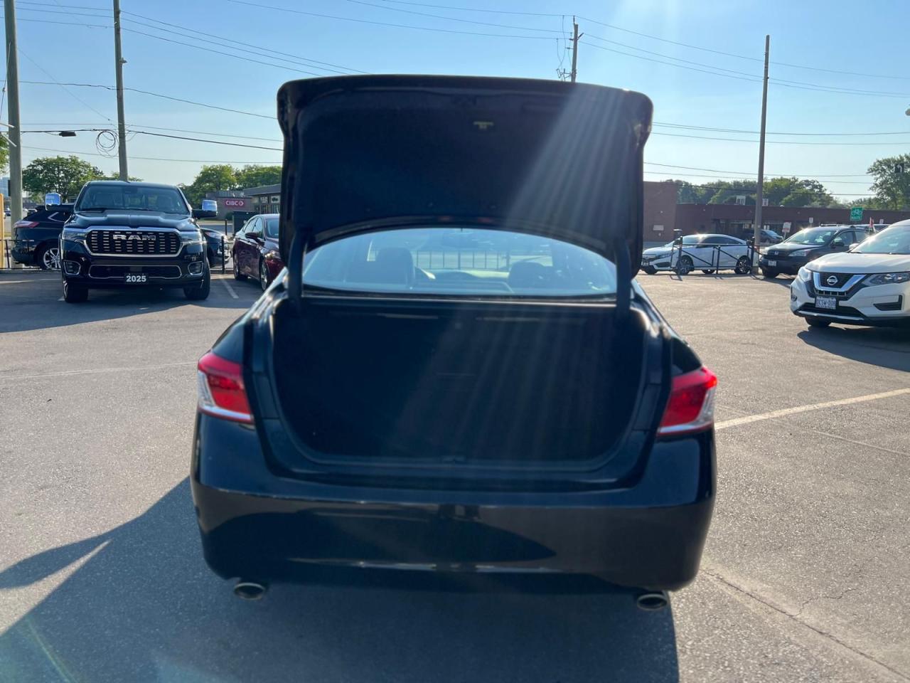 2011 Lexus ES 350 AUTO 4DR LEATHER SUNROOF NEW BRAKES BLUETOOTH Photo