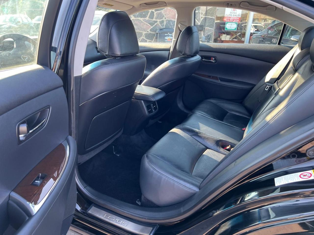 2011 Lexus ES 350 AUTO 4DR LEATHER SUNROOF NEW BRAKES BLUETOOTH Photo