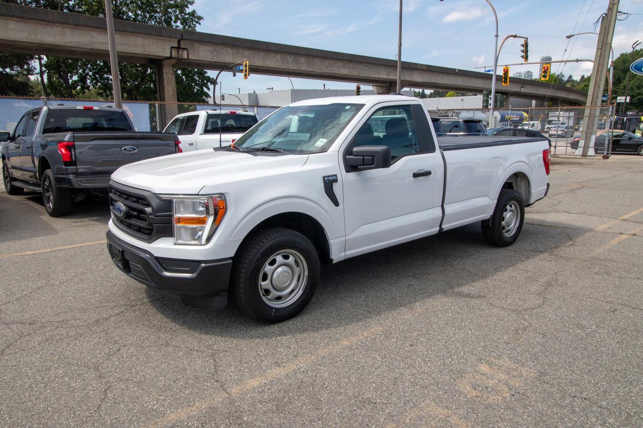 2022 Ford F-150 XL 2WD Reg Cab 8' Box Photo