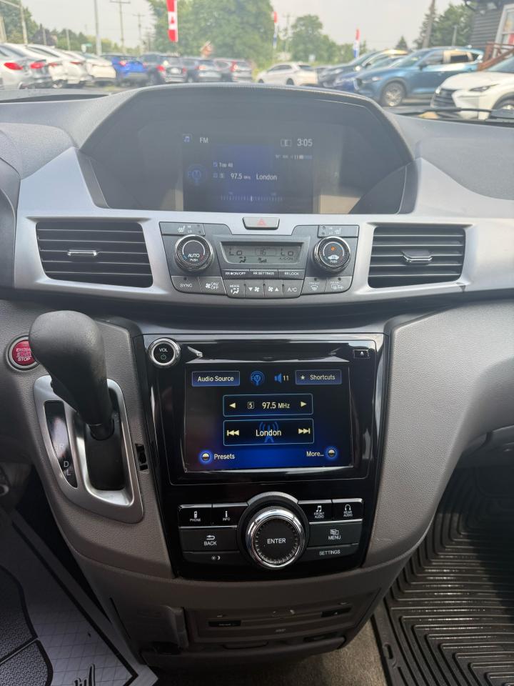 2014 Honda Odyssey EX-L w/Navi Photo14