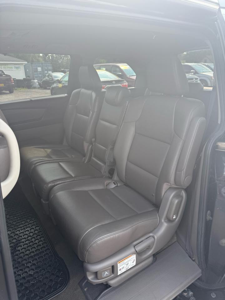 2014 Honda Odyssey EX-L w/Navi Photo10