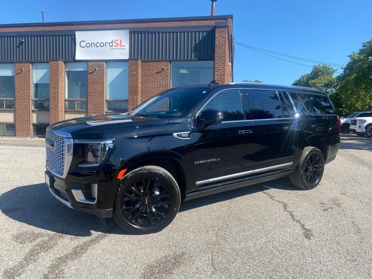 Used 2023 GMC Yukon XL Denali for sale in Concord, ON