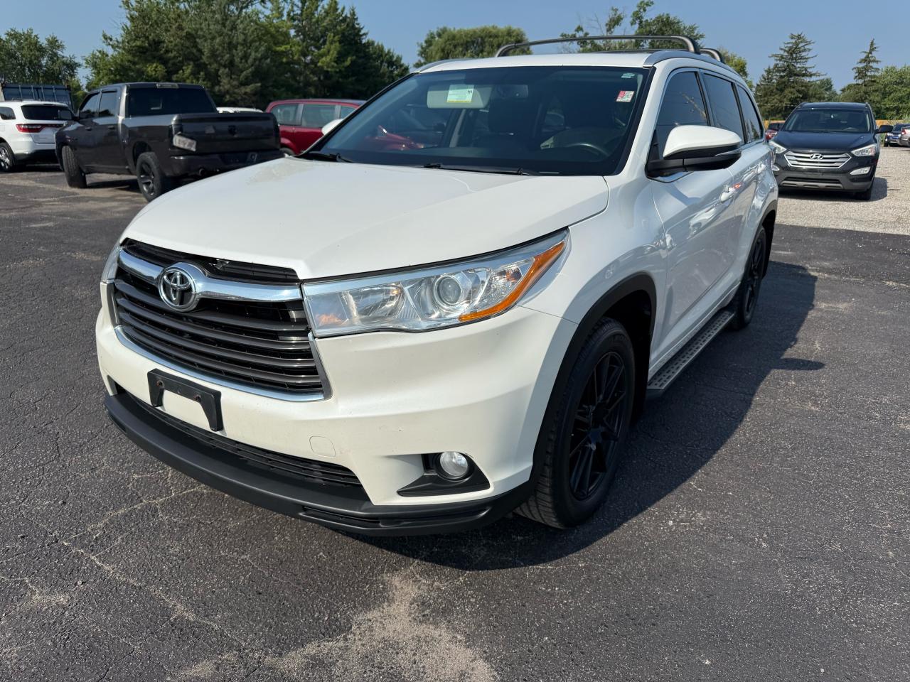 2016 Toyota Highlander XLE Photo7