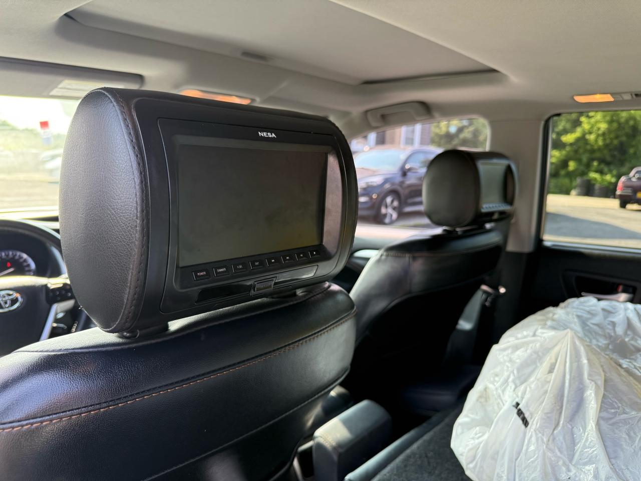 2016 Toyota Highlander XLE Photo11