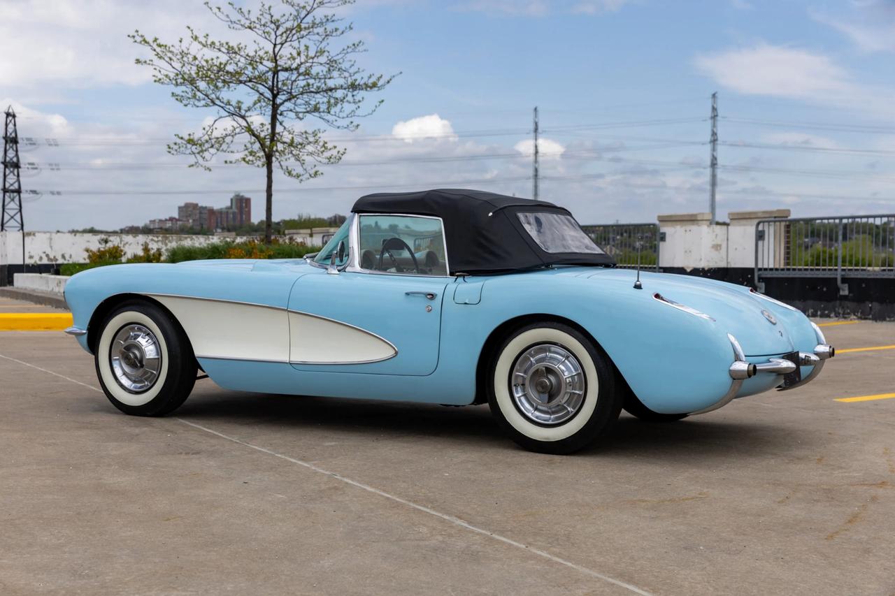 1956 Chevrolet Corvette 3 SPEED-CONVERTIBLE Photo