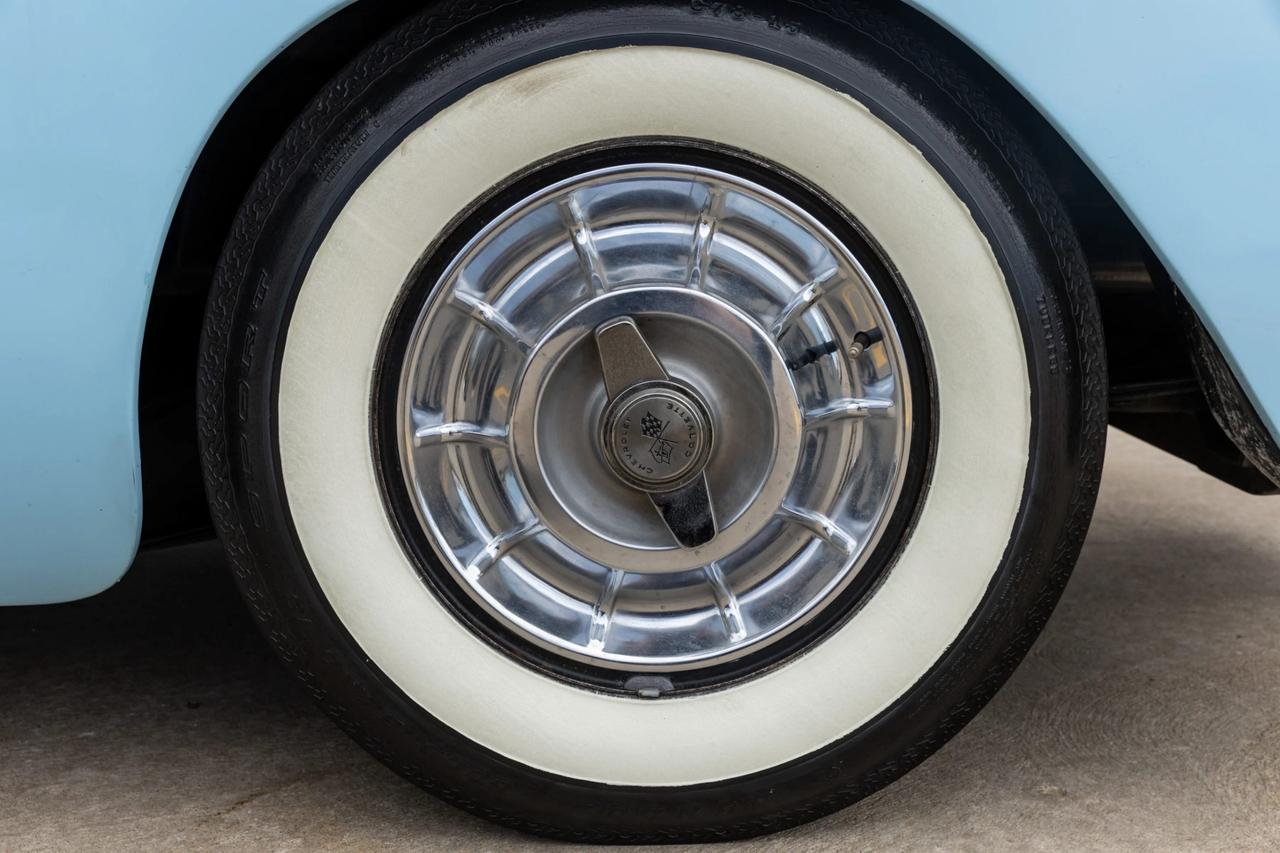 1956 Chevrolet Corvette 3 SPEED-CONVERTIBLE Photo