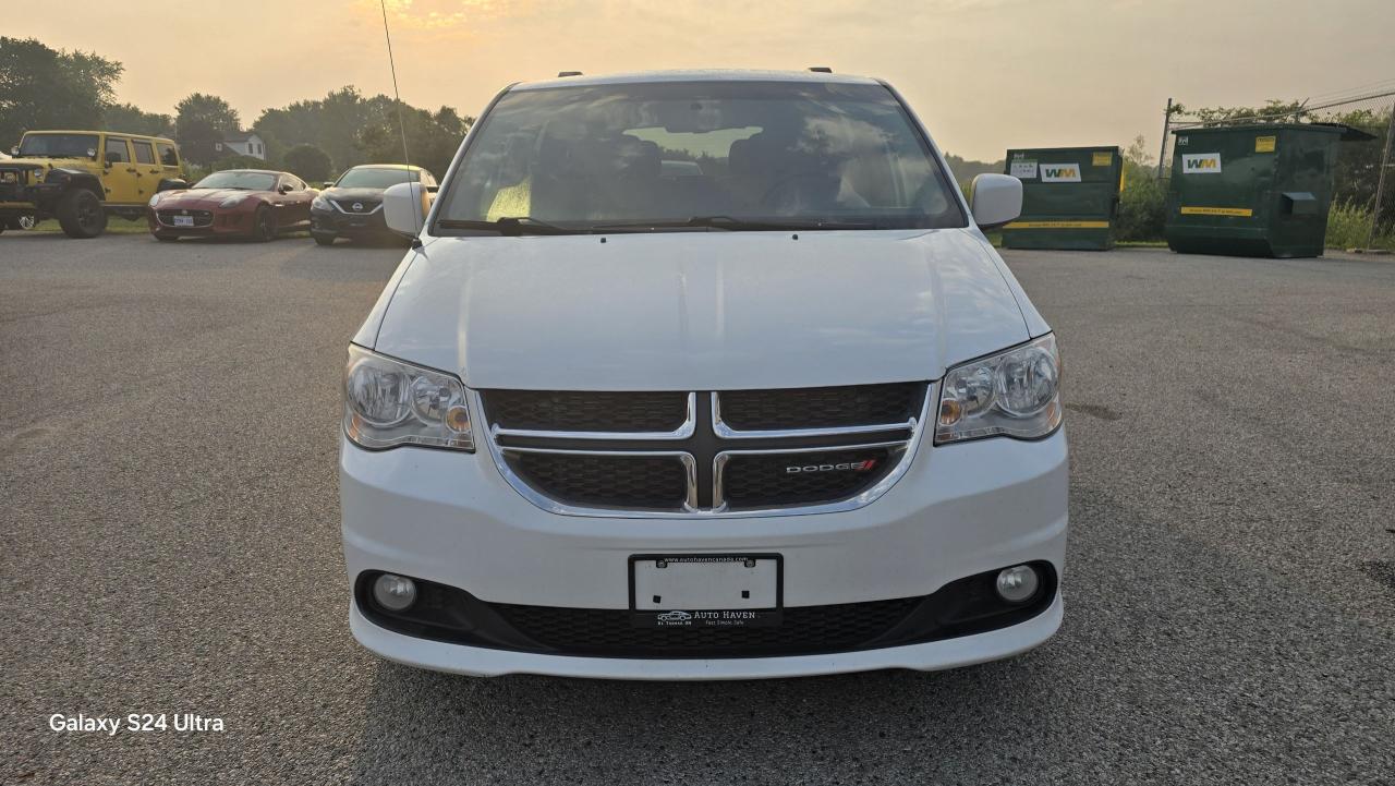 2016 Dodge Grand Caravan Crew - Photo #8