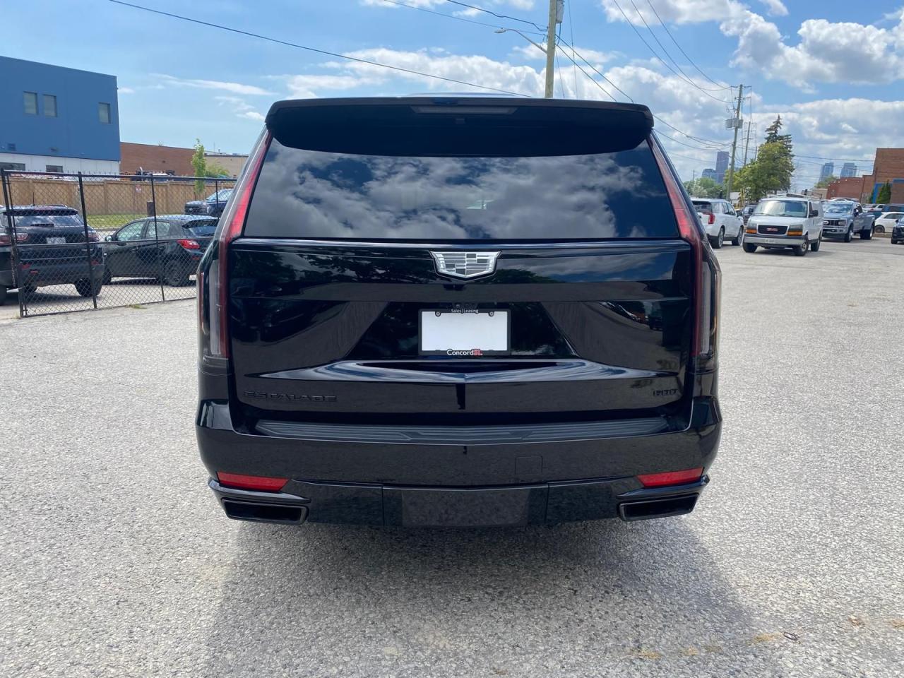 2023 Cadillac Escalade ESV 4WD Sport Platinum - Photo #6