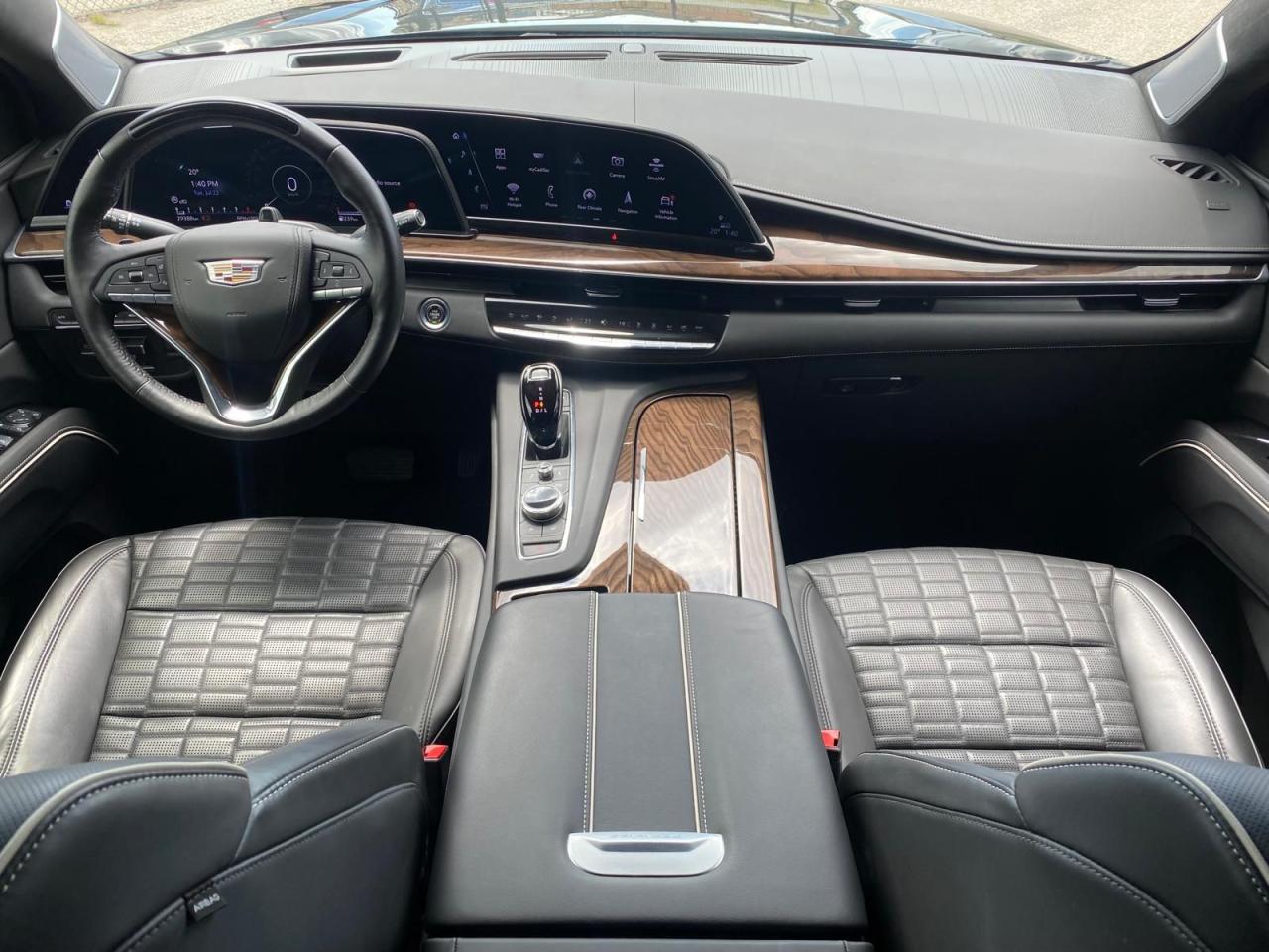 2023 Cadillac Escalade ESV 4WD Sport Platinum - Photo #13