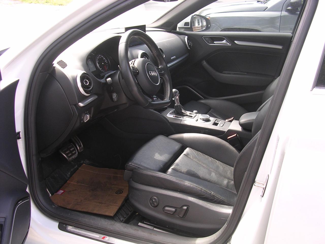 2016 Audi A3 4dr Sdn quattro 2.0T Technik - Photo #6