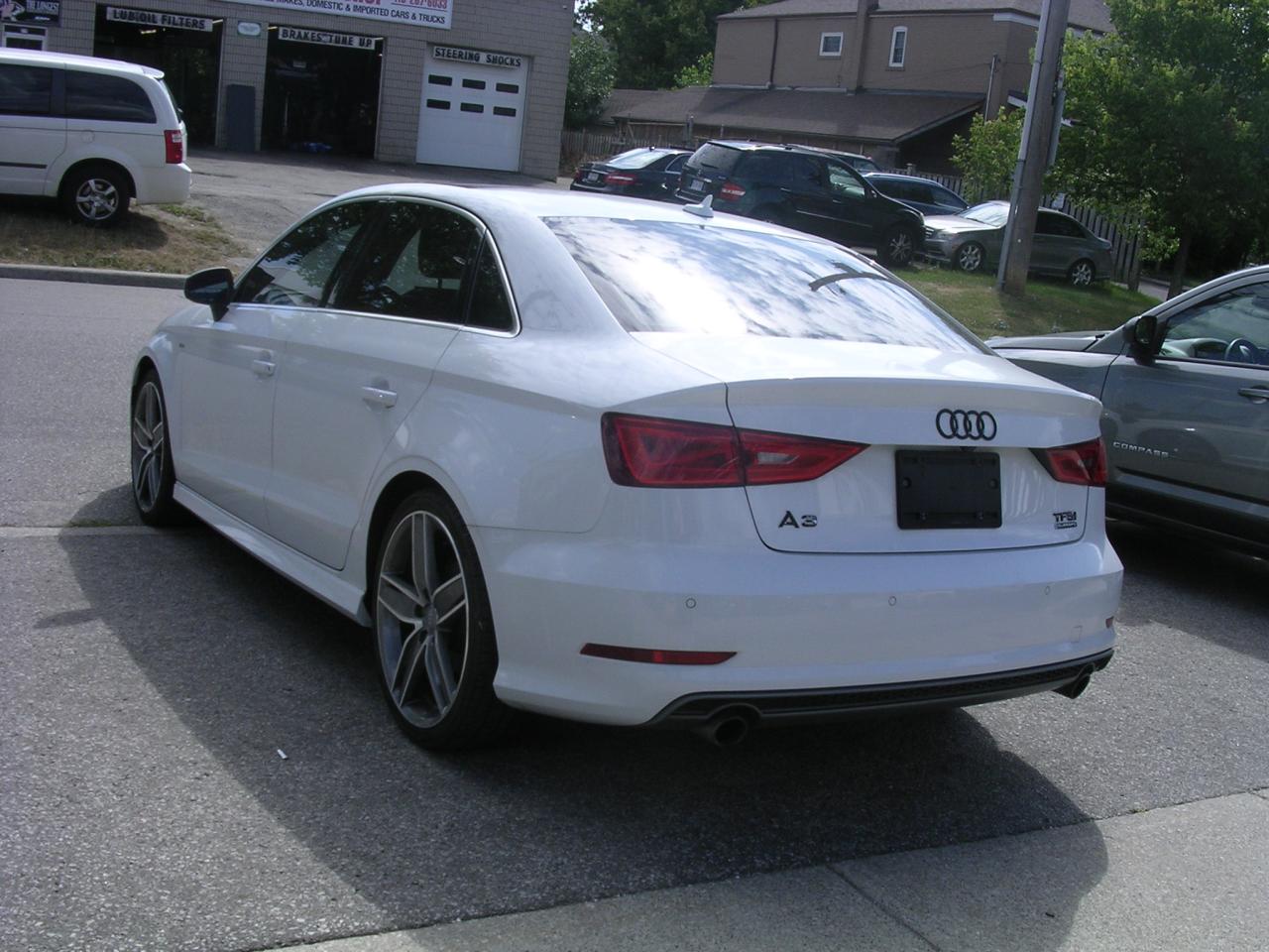 2016 Audi A3 4dr Sdn quattro 2.0T Technik - Photo #4