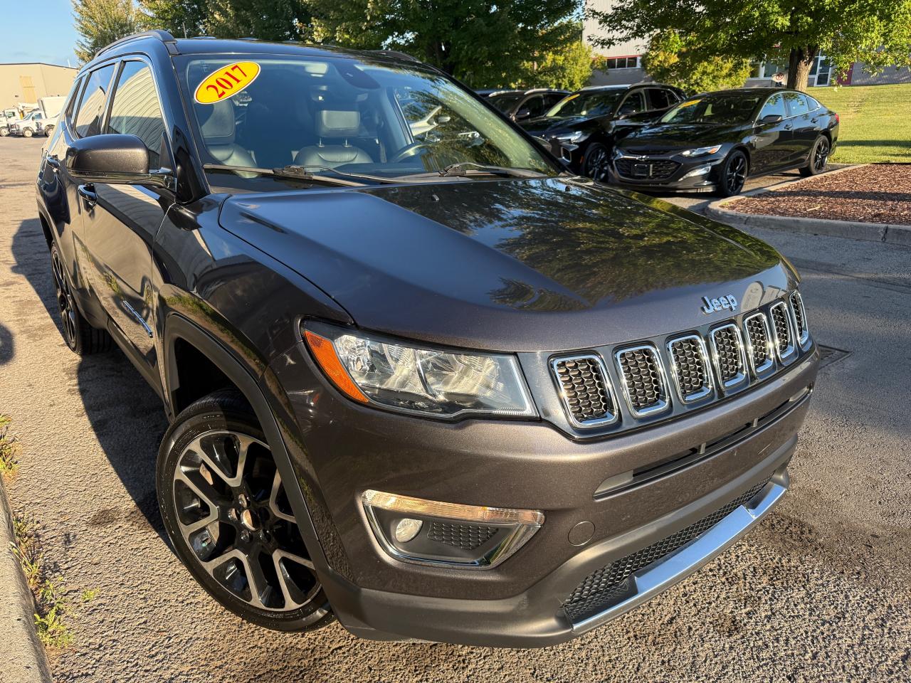 2017 Jeep Compass LIMITED 4x4 | LEATHER | CARPLAY | REMOTE START Photo3