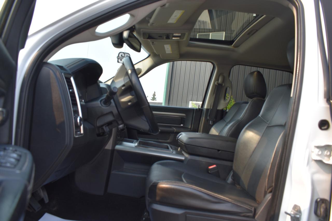 2015 RAM 1500 SPORT - Photo #10