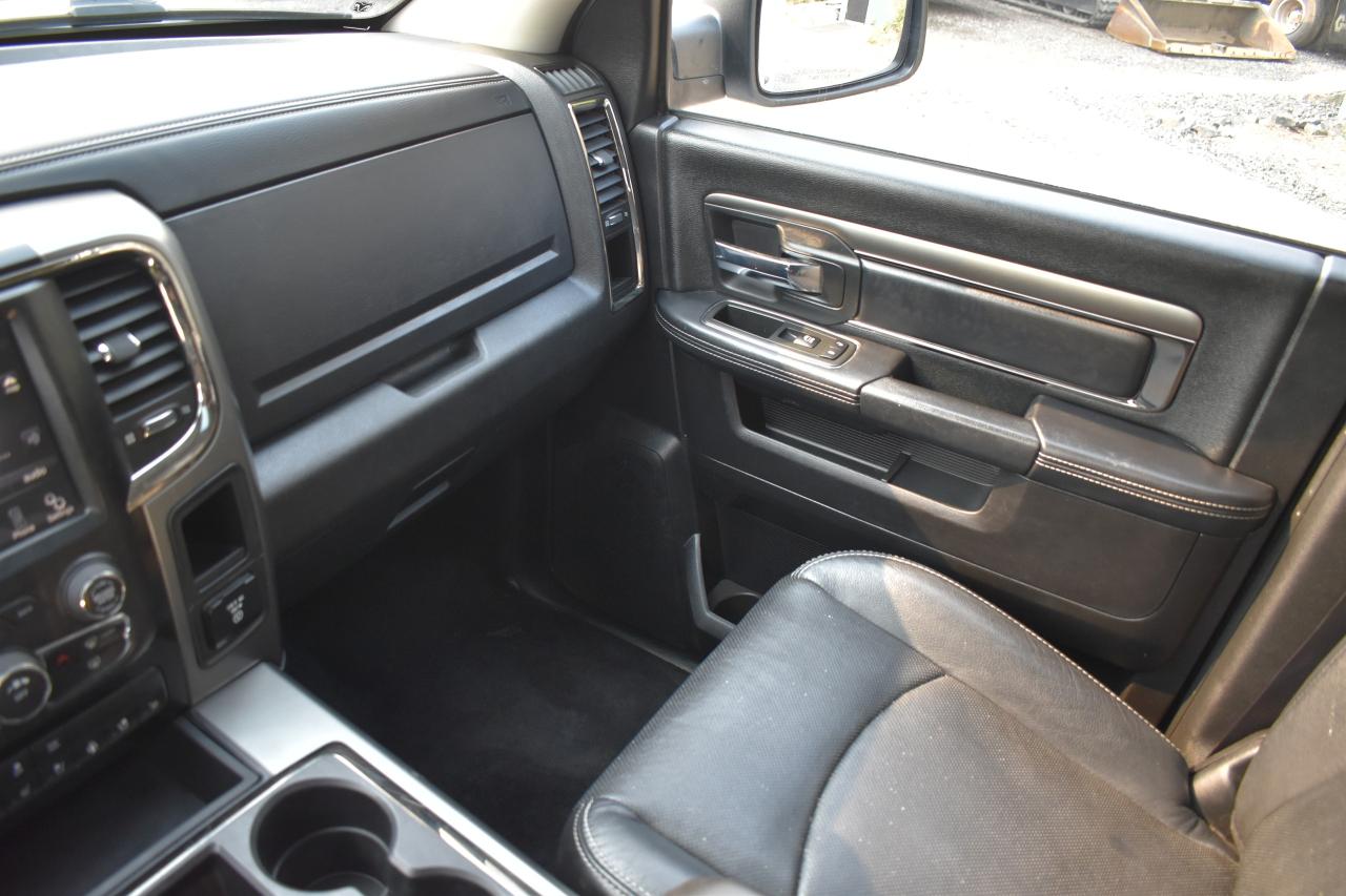 2015 RAM 1500 SPORT - Photo #16