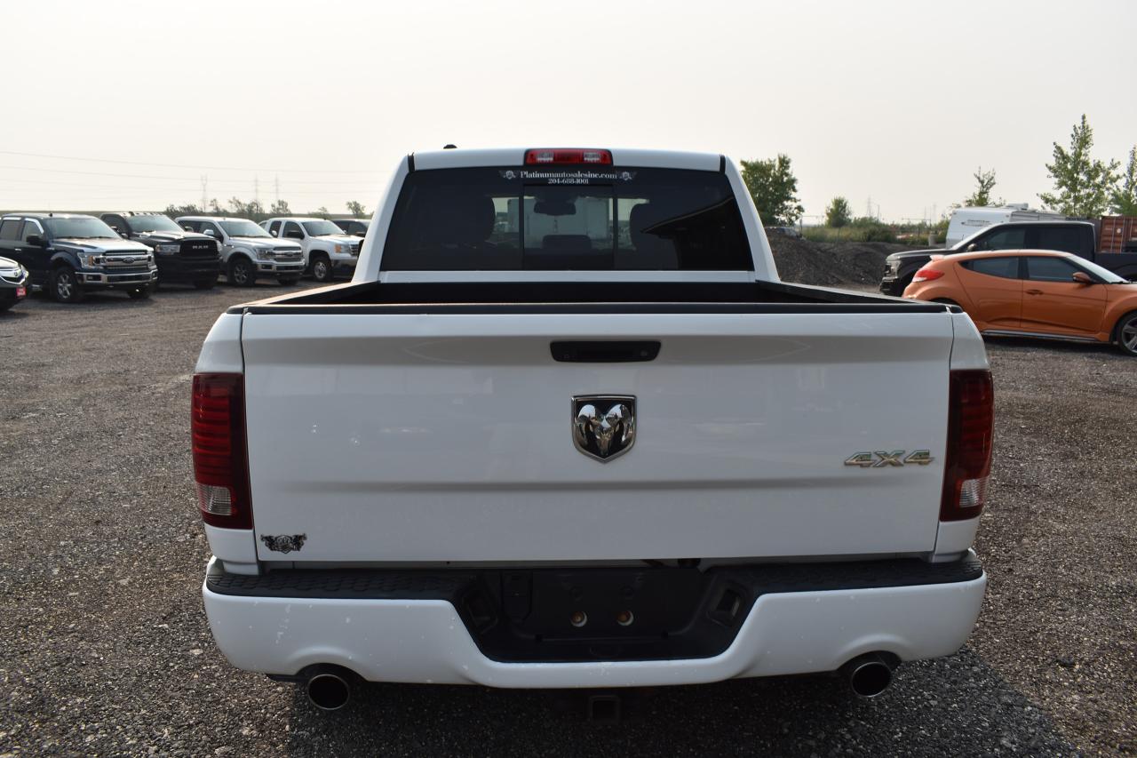 2015 RAM 1500 SPORT - Photo #5