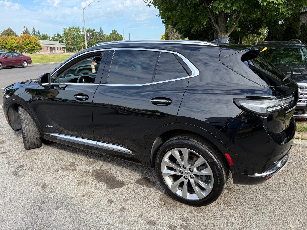 2023 Buick Envision Avenir | AWD | LEATHER | PREMIUM SOUND Photo4