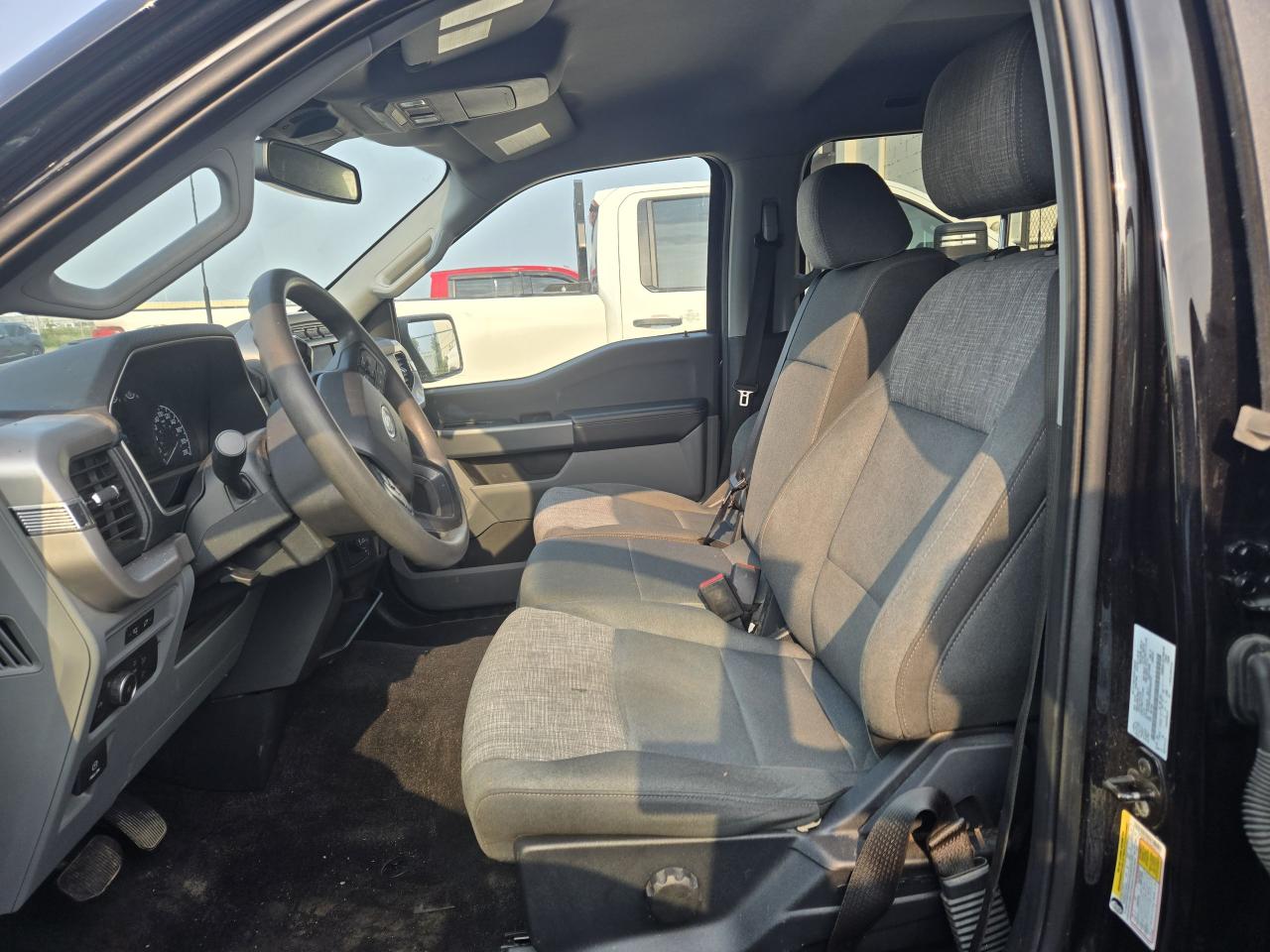 2022 Ford F-150 XLT - Photo #7
