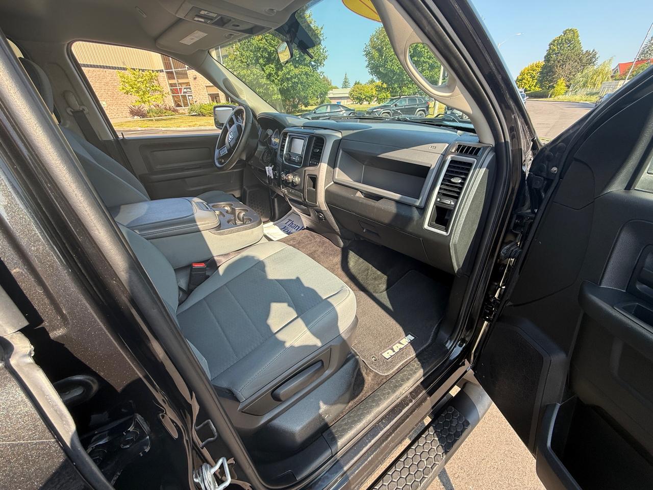 2017 RAM 1500 Express - BLUETOOTH, MIDNIGHT PKG, A/C, LOADED!! Photo