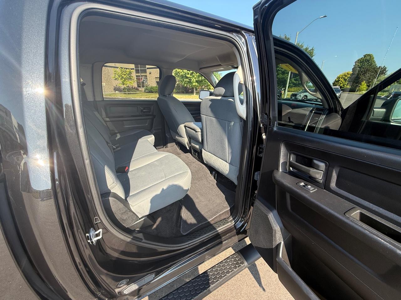 2017 RAM 1500 Express - BLUETOOTH, MIDNIGHT PKG, A/C, LOADED!! Photo