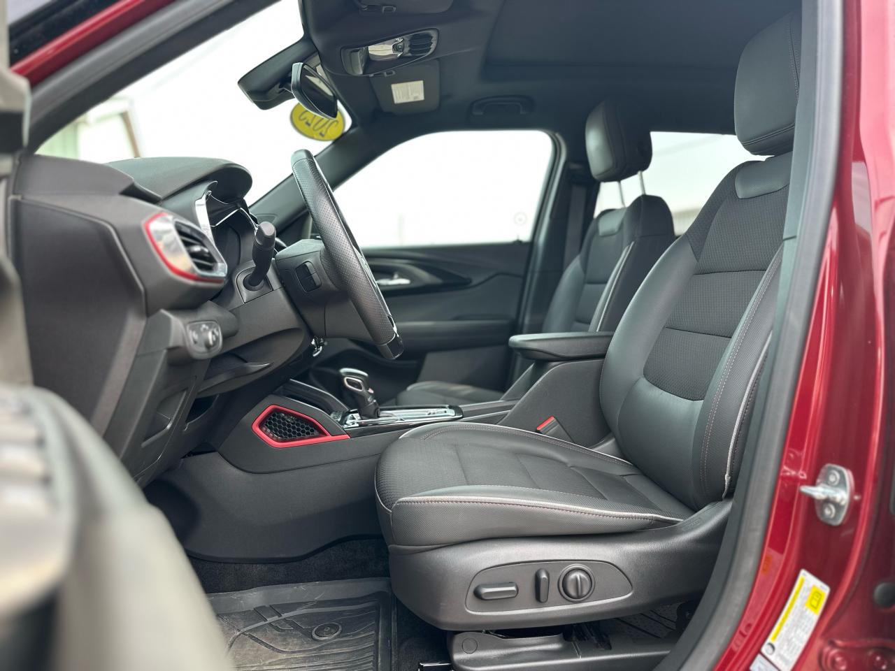 2023 Chevrolet TrailBlazer RS W/ MOONROOF Photo5