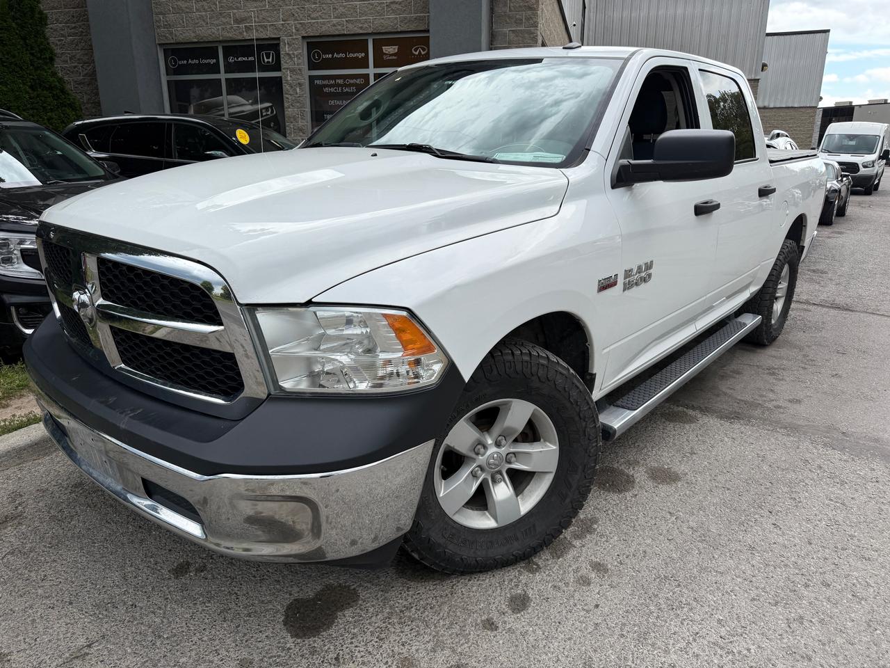 2018 RAM 1500 SXT CREW CAB 4X4 | REARVIEW CAM | HEMI V8 Photo2