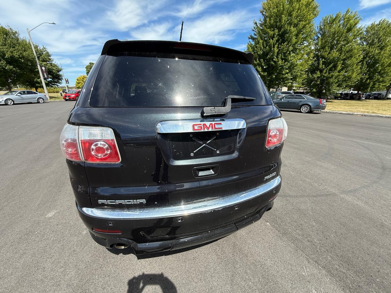 2012 GMC Acadia Denali | CAPTAIN'S CHAIRS! | LOADED!! Photo