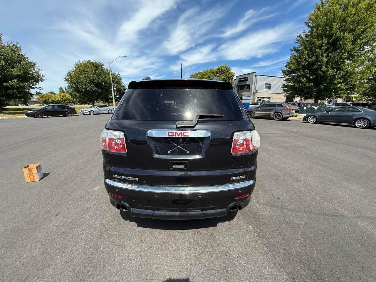2012 GMC Acadia Denali | CAPTAIN'S CHAIRS! | LOADED!! - Photo #8
