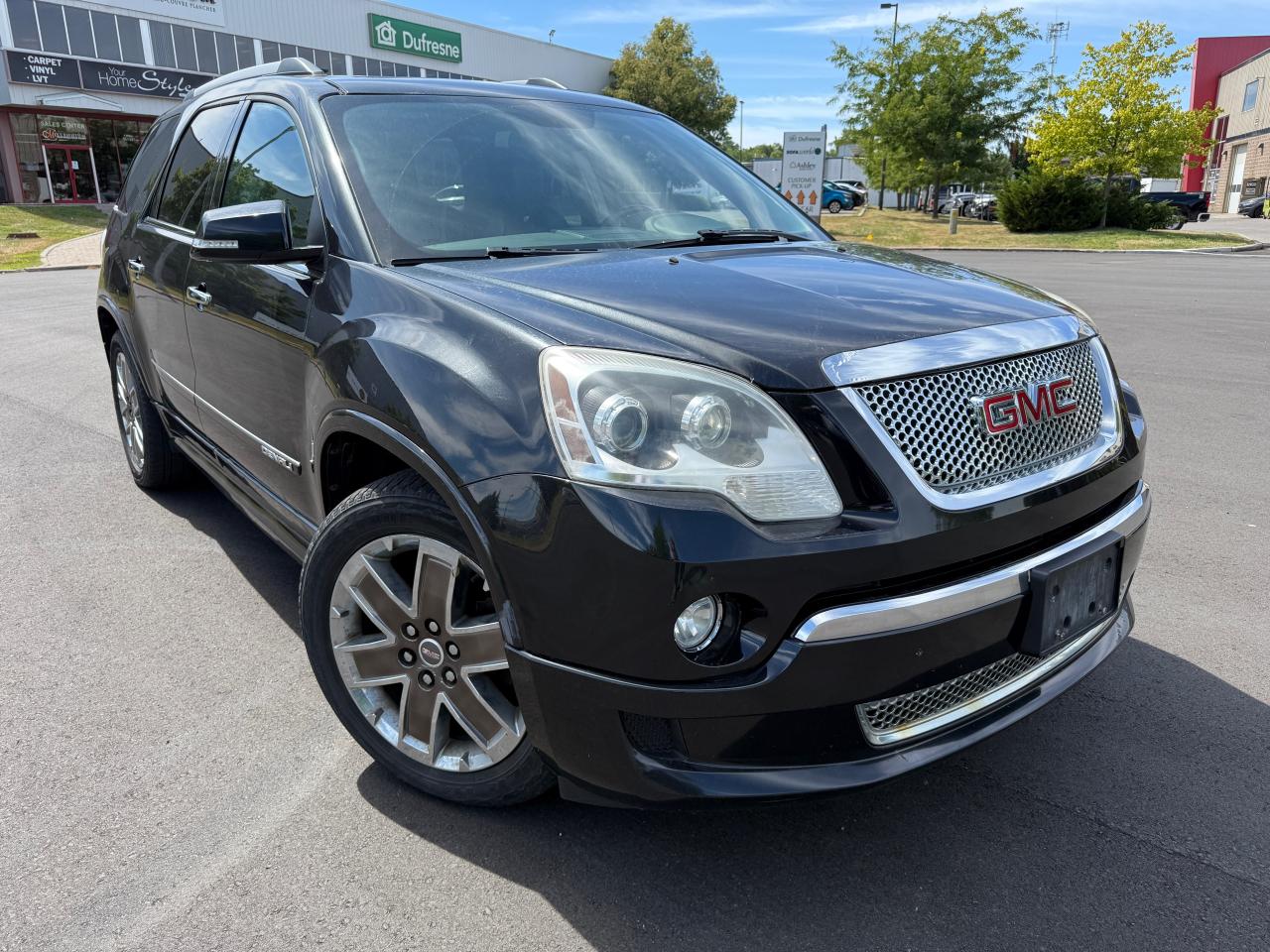 2012 GMC Acadia Denali | CAPTAIN'S CHAIRS! | LOADED!! Photo3