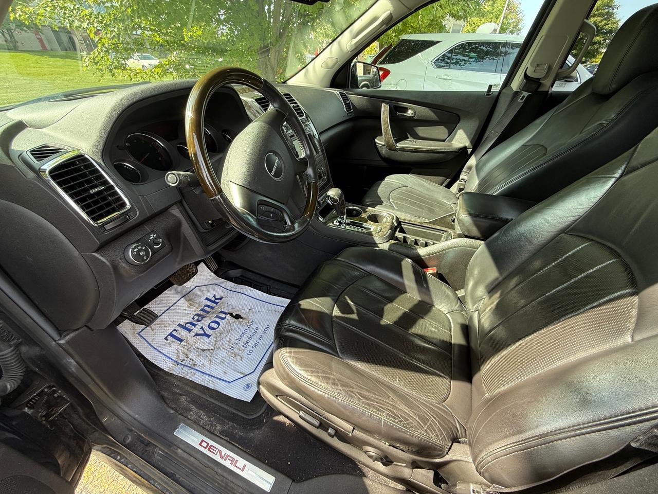 2012 GMC Acadia Denali | CAPTAIN'S CHAIRS! | LOADED!! - Photo #18