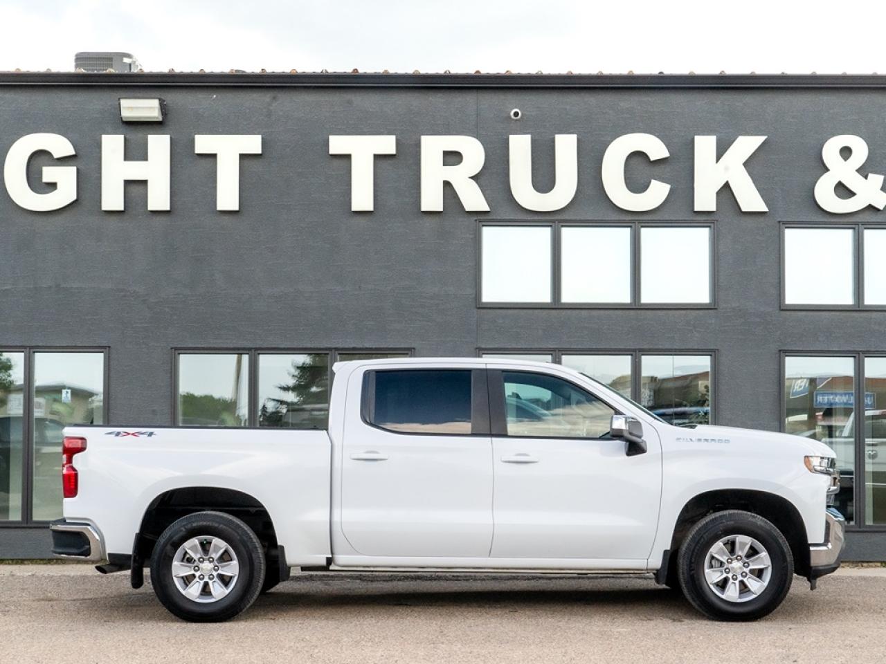 2019 Chevrolet Silverado 1500 LT CREW CAB 4X4 Photo4